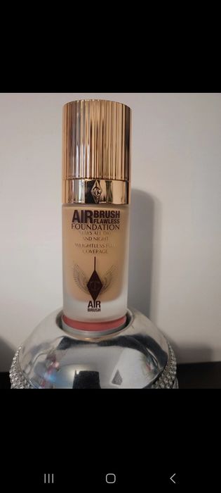 Podklad Charlotte Tilbury