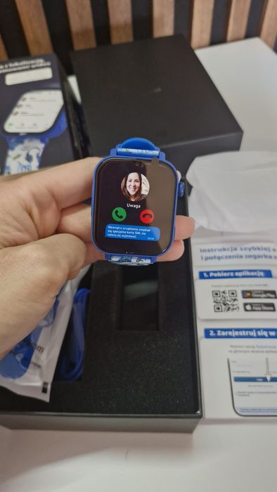 Nowy smartwatch kidiz watch connect