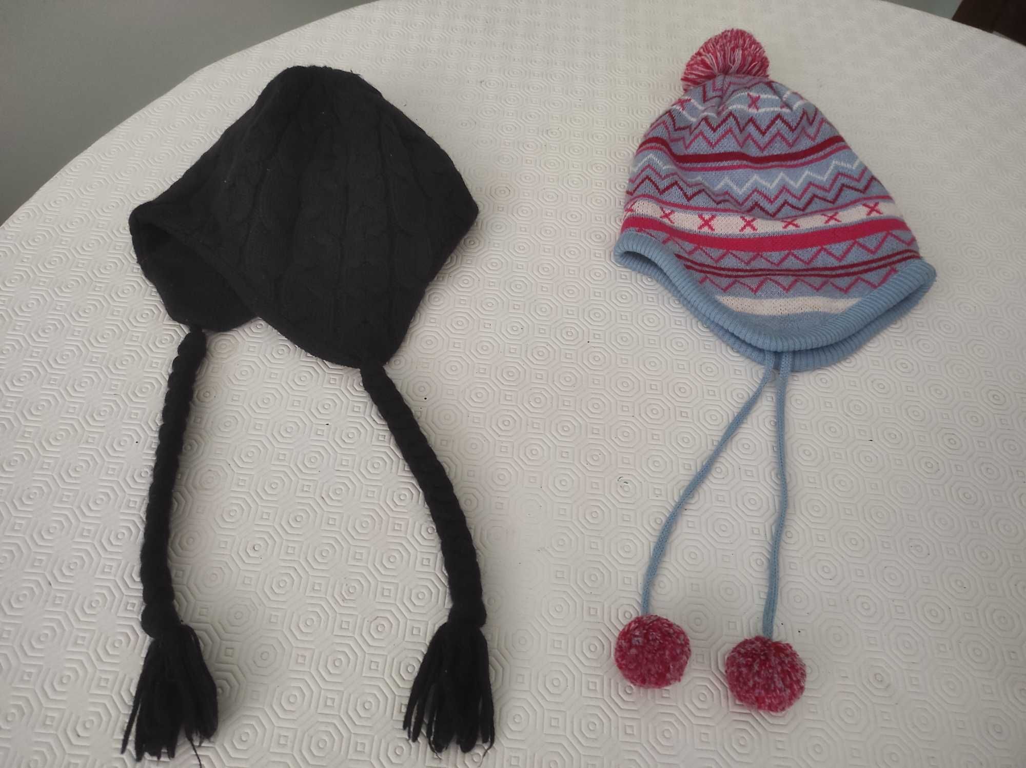 Gorros da Tribord e da Nike