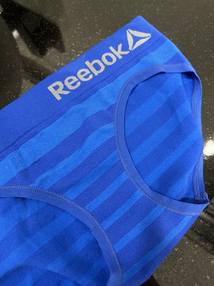 Majtki dla dziewczynki Reebok niebieskie 140-152cm