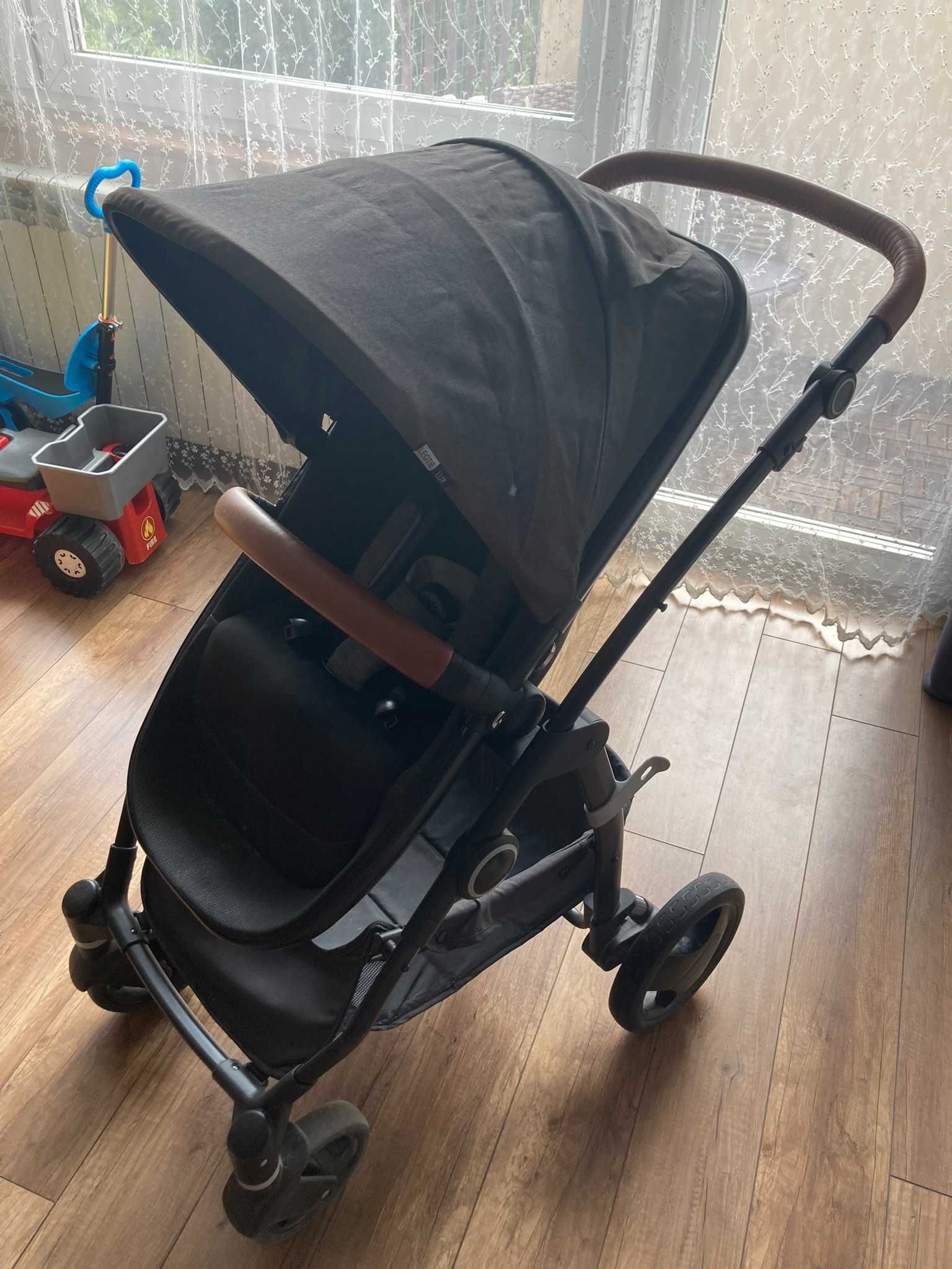 Wózek Cybex CBX Leotie Lux 3w1 stelaż + gondola / spacerówka / fotelik