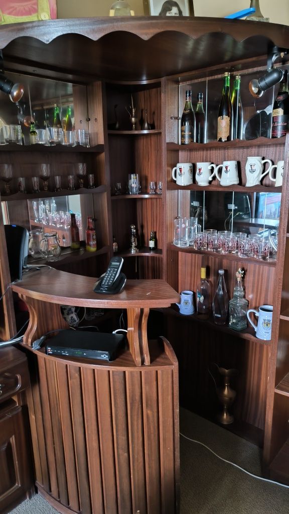 Bar antigo de madeira