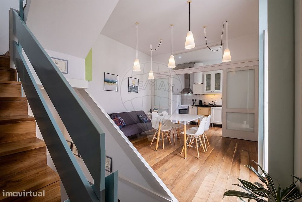 Moradia T4 para venda