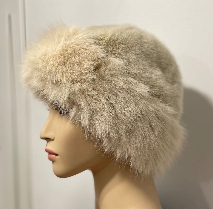 Czapka damska z futerkiem