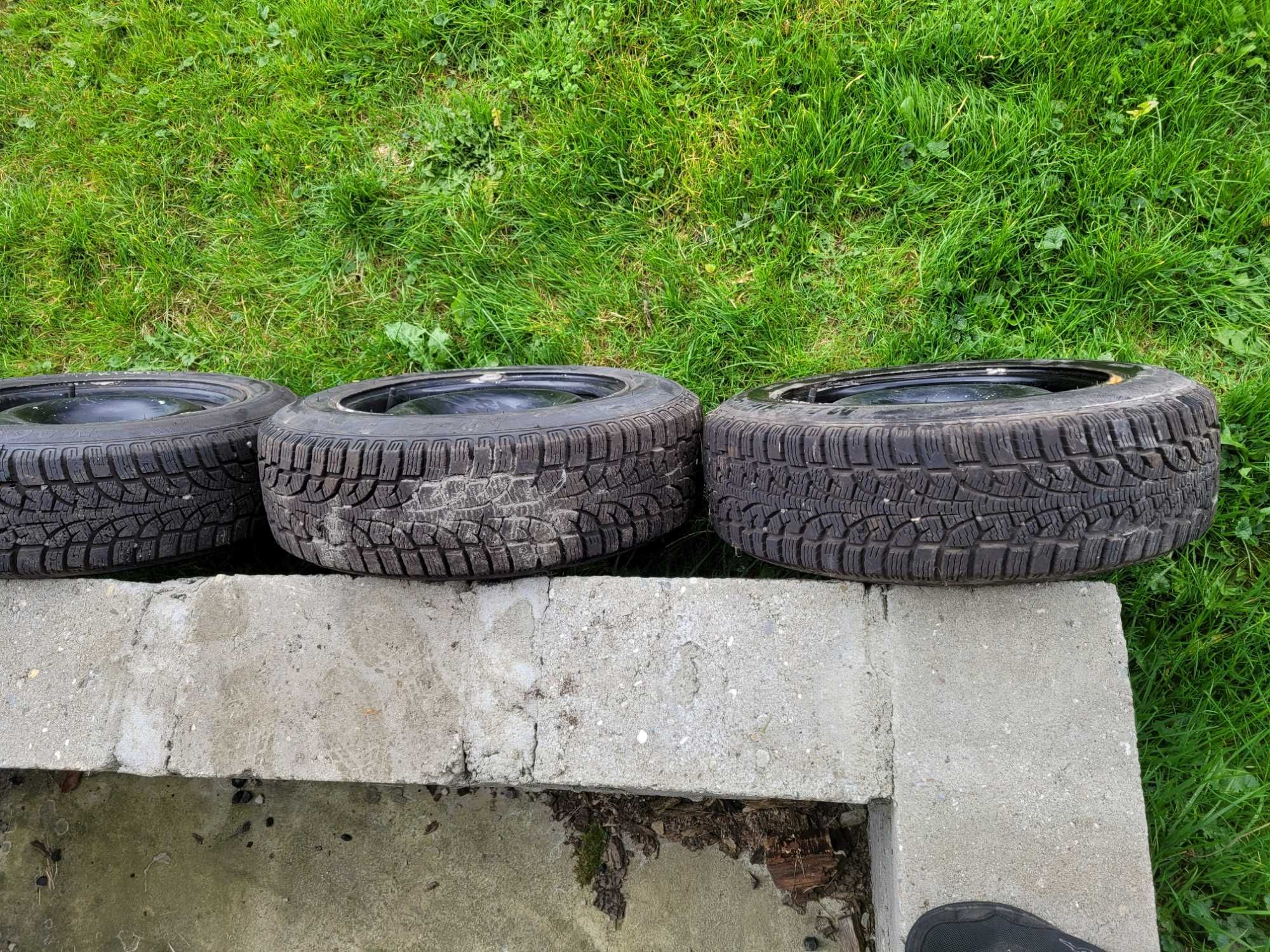 Felgi z oponami 185/65/15 4x108 ZIMA 2023r Peugeot Citroen