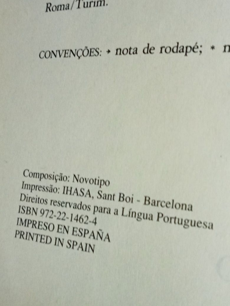 Vendo bíbilia sagrada grande folhas dourada excelente estado