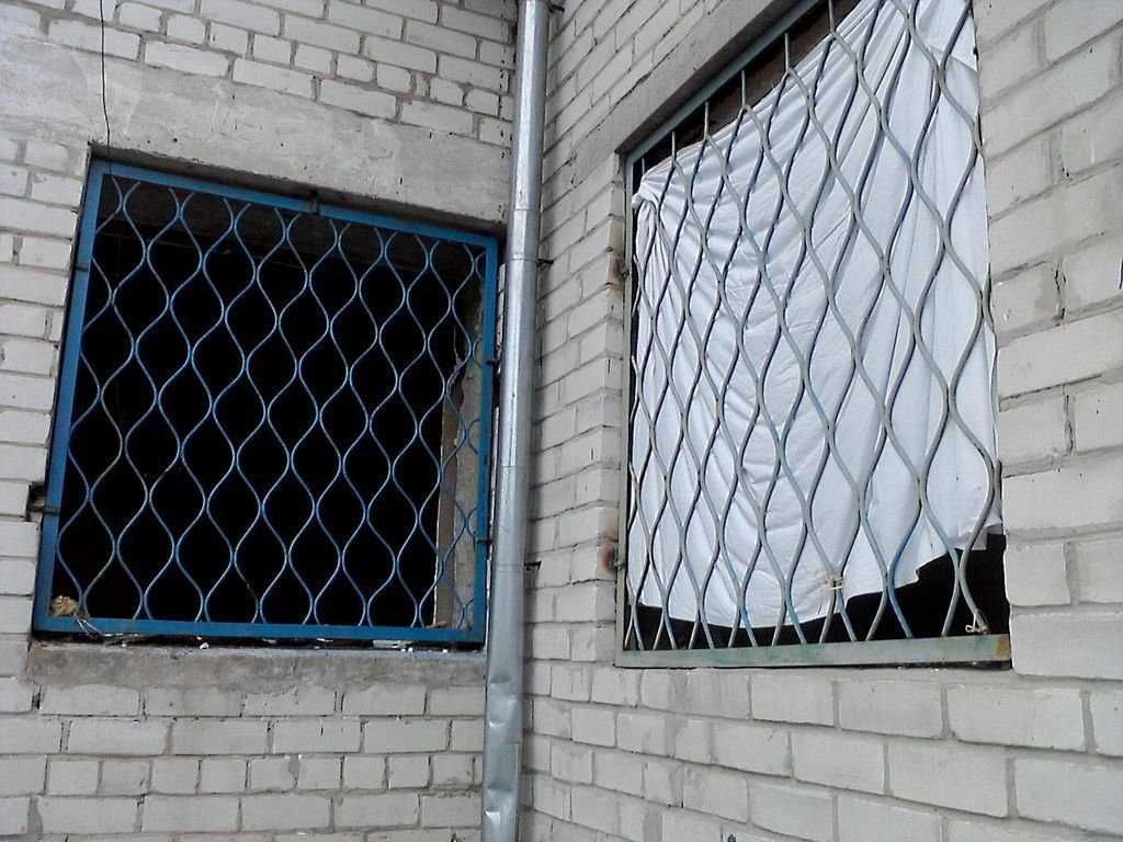 Нежила будівля 146 м2 Чернігівська обл., с.Радянська Слобода  10 000$