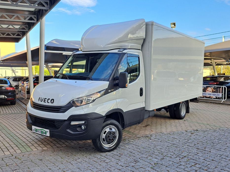Iveco Daily 35C16 2.3 C/Plataforma