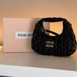 torebka miu miu czarna viral bag