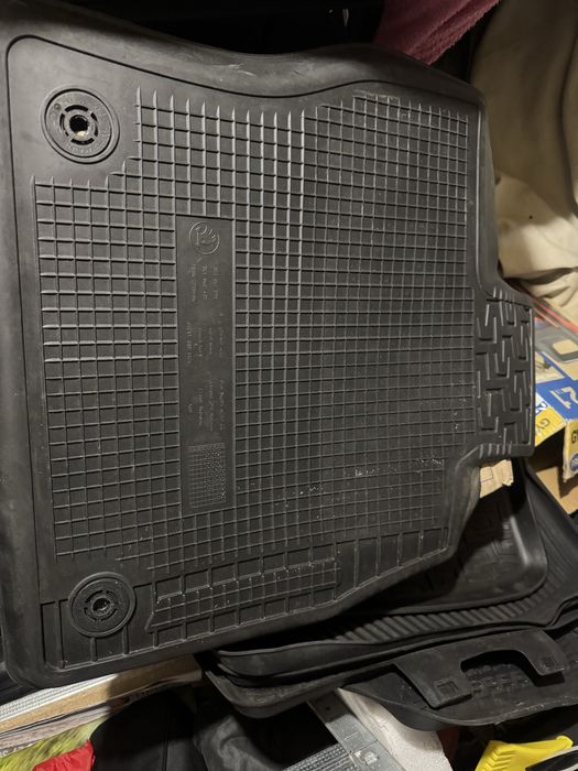 Коврики резиновы Skoda Octavia A7-8 2015-2024г оригинал