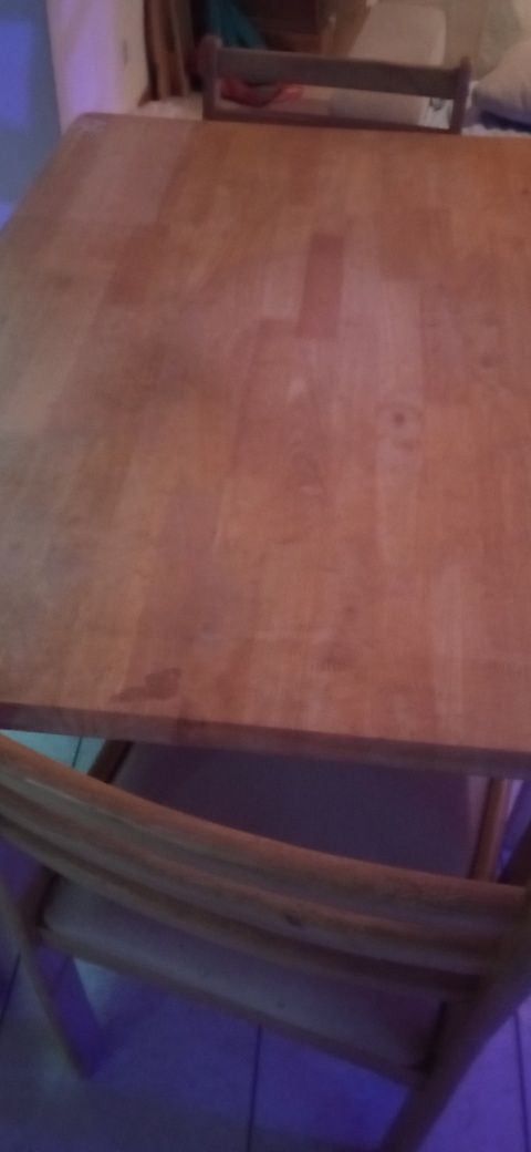 Mesa de cozinha com 4 cadeiras