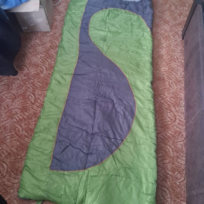 Монтблант кемпінг L-long спальнік