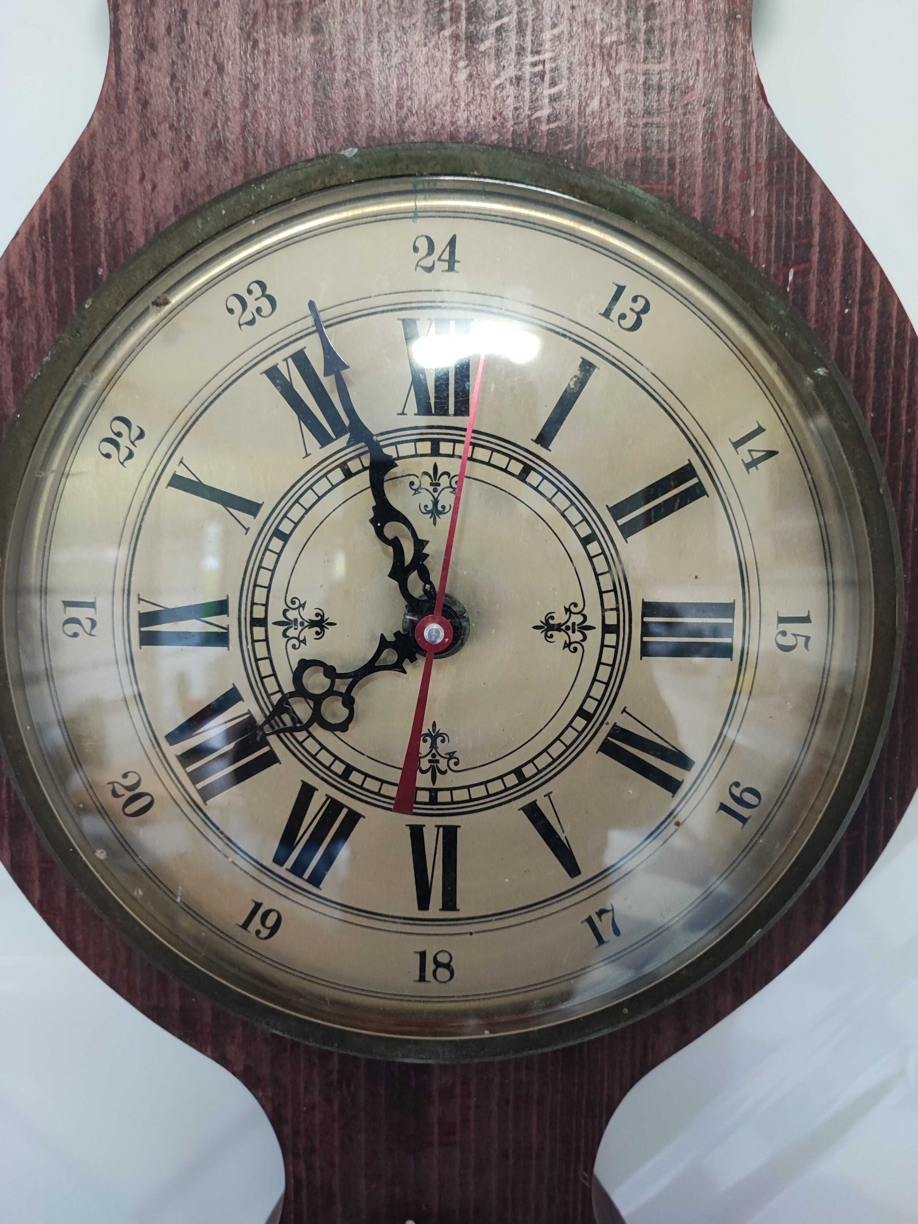 Relógio com Barômetro e Termômetro