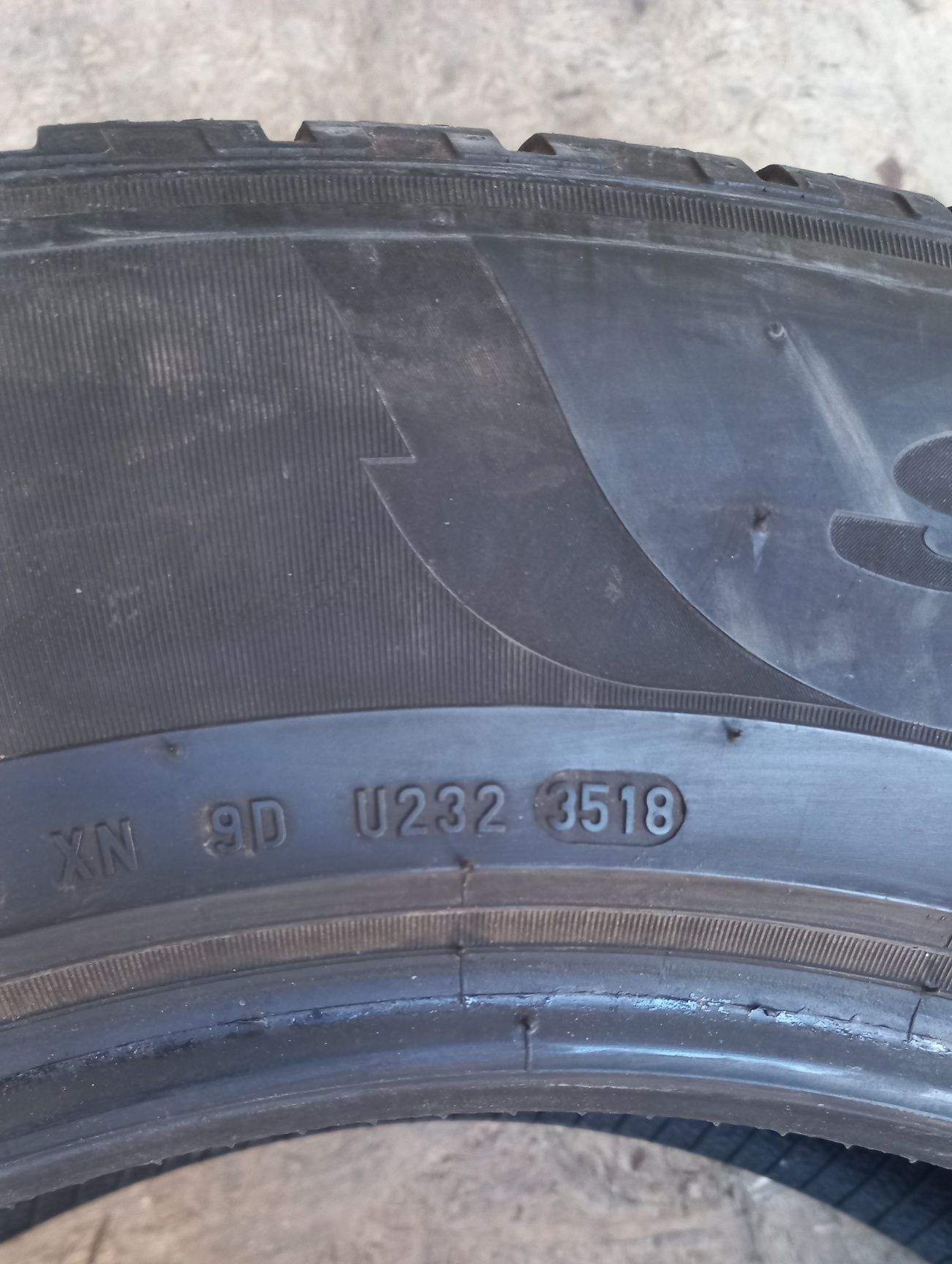 Шини всесезонні m+s 4шт R18 235/65/18 Pirelli Scorpion