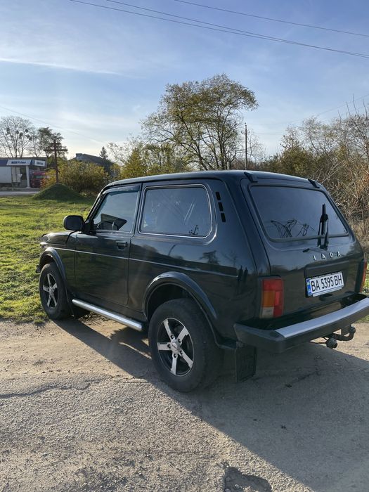 Продам ниву 2016рік