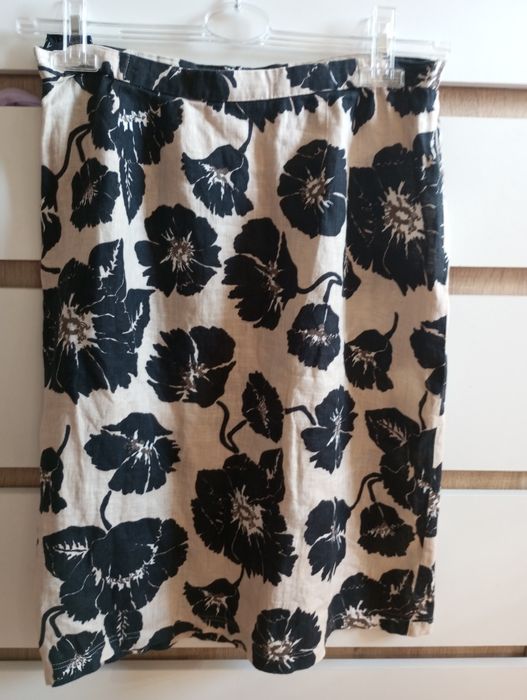 Spódnica w kwiaty z lnu rozmiar M
