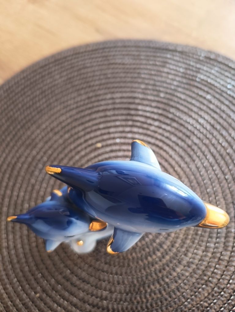 Sprzedam figurkę porcelanową delfiny