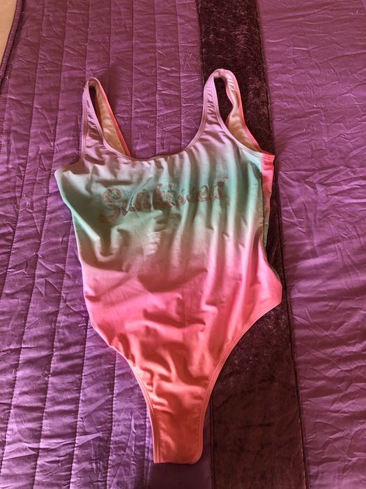 Fato de banho m em bom estado