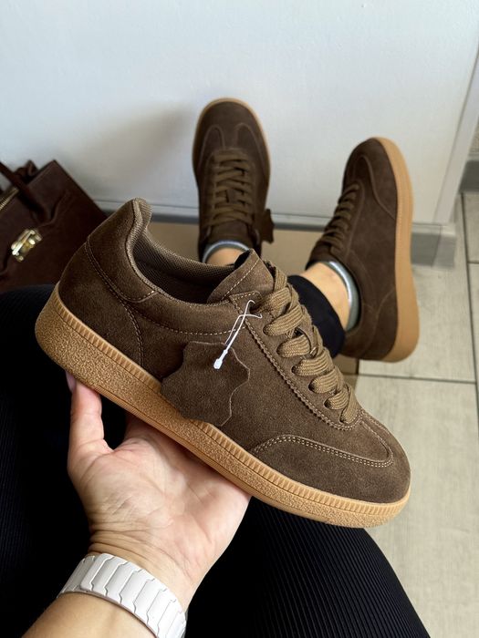 Кросівки замшеві шоколадні