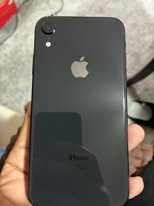 iphone XR 64gigas