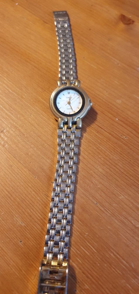 Casio zegarek damski na bransolecie LTP1085, 1330