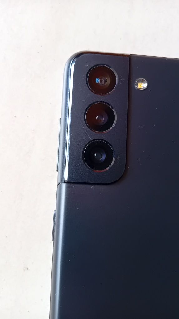 Samsung Galaxy S21
