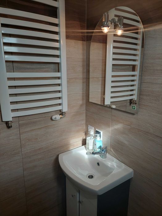 Ustroń - pokój - doskonała lokalizacja - Wifi, parking, ogród