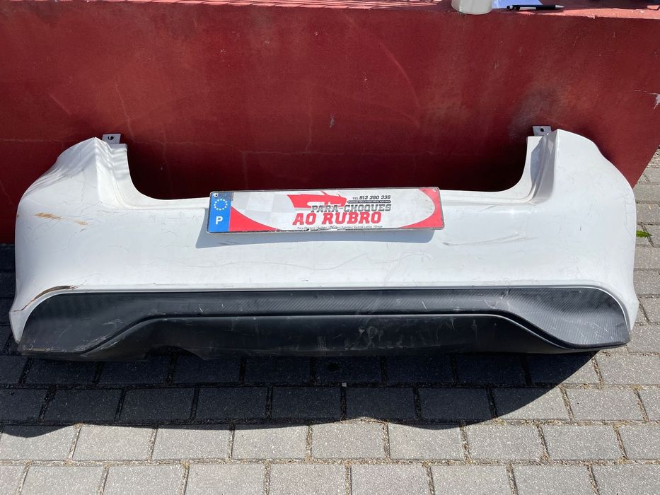 Parachoque nissan pulsar