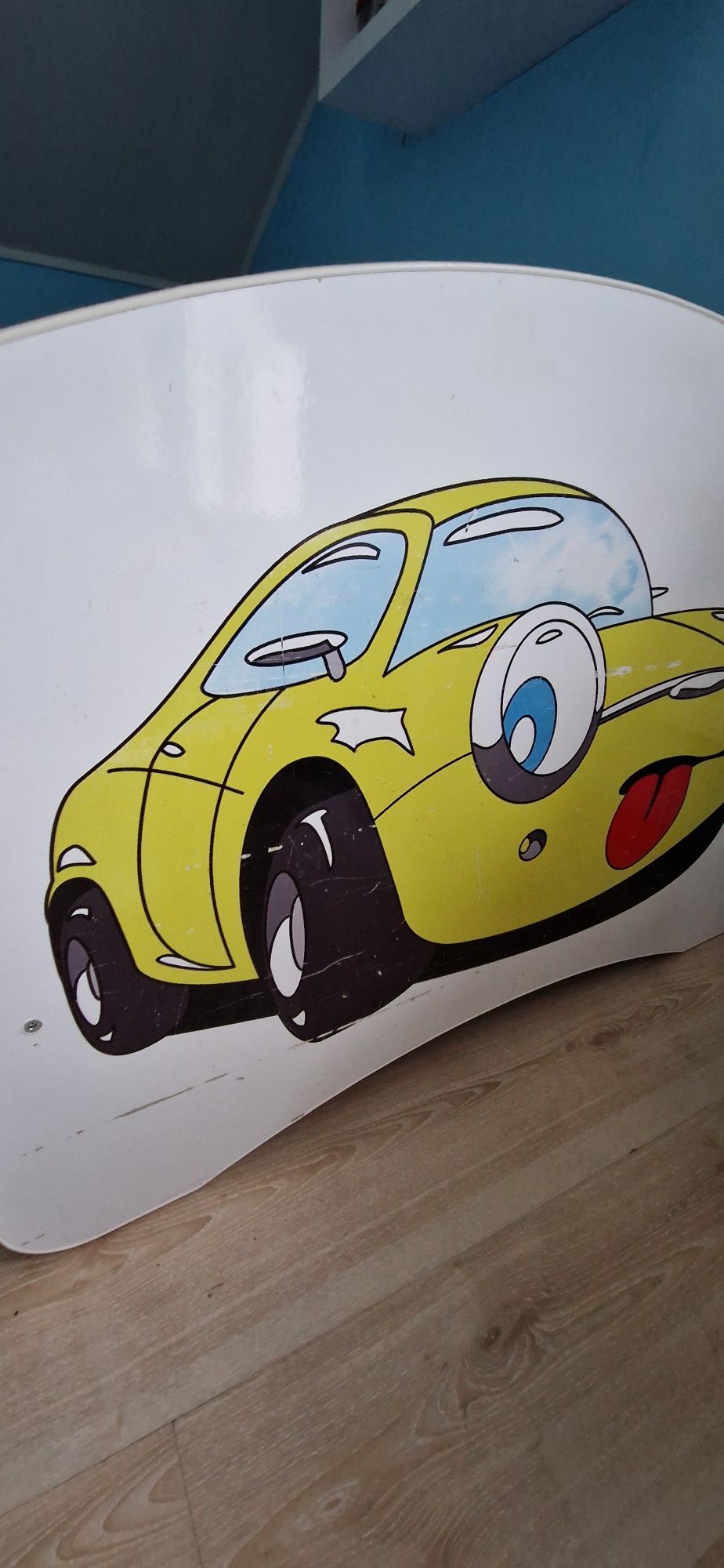 Łóżko dziecięce z barierką, materacem i szufladą 140x70