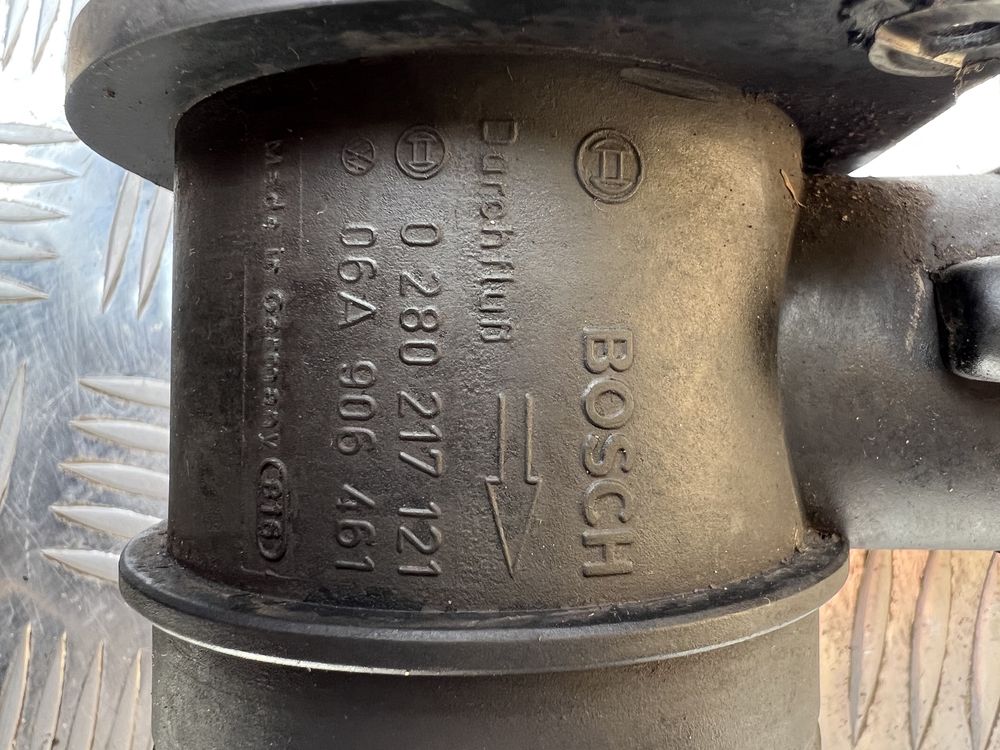 0280217121 Bosch датчик потока (расхода воздуха, расходомер