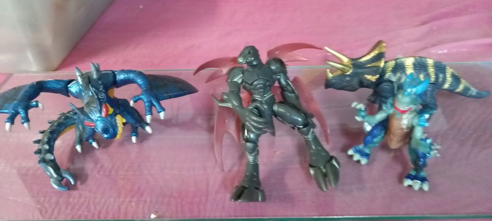 Carrinhos, carolos , peças e bonecos Lego e figuras