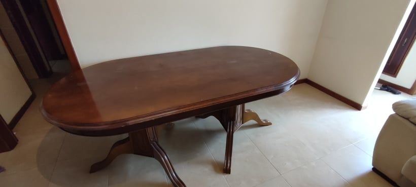 Mesa de sala 2m por 1m