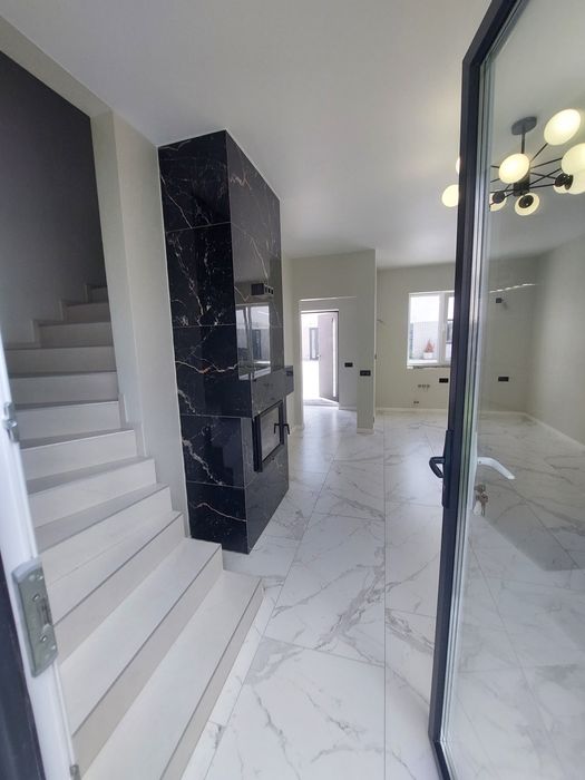 Готовий таунхаус площа 60м2 у центрі Білогородки