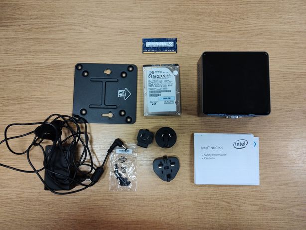 Intel NUC a mini pc kit jak nowy