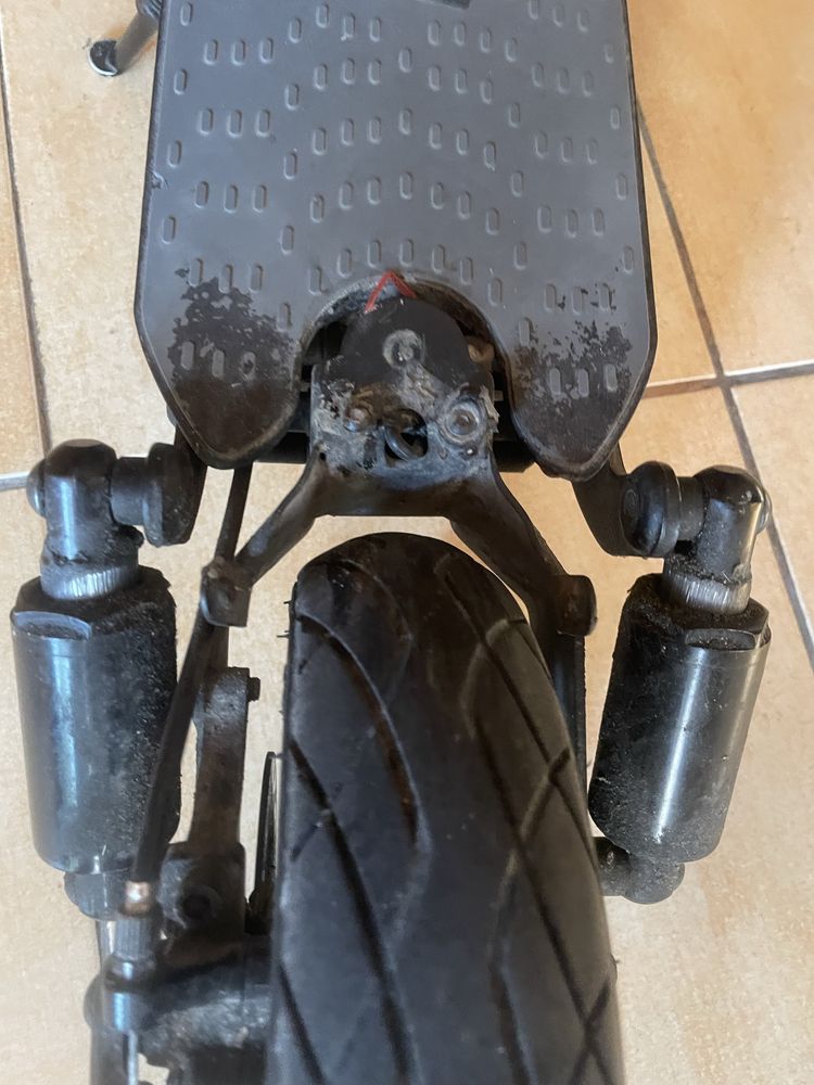 Hulajnoga elektryczna DUCATI Pro II Evo 2023 czarny