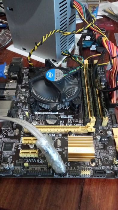 Материнская плата ASUS B85-I5 4590/8GB-DDR3, s1150