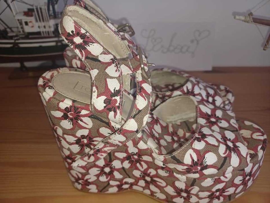 Sandálias da Topshop de Londres