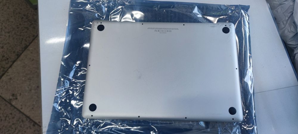 нижня кришка MacBook pro 9.1 a1286