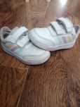 Buty pastelowe adidas na rzepy, rozmiar 26