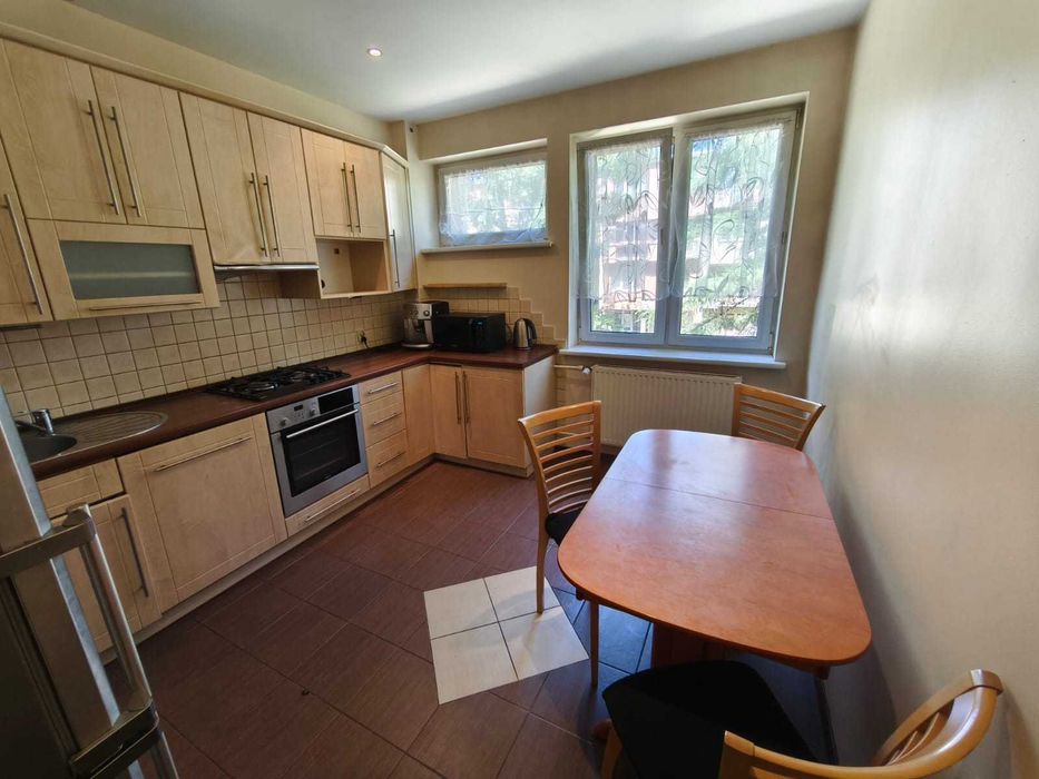 2 pokoje duża kuchnia osobno łazienka i WC Trynek