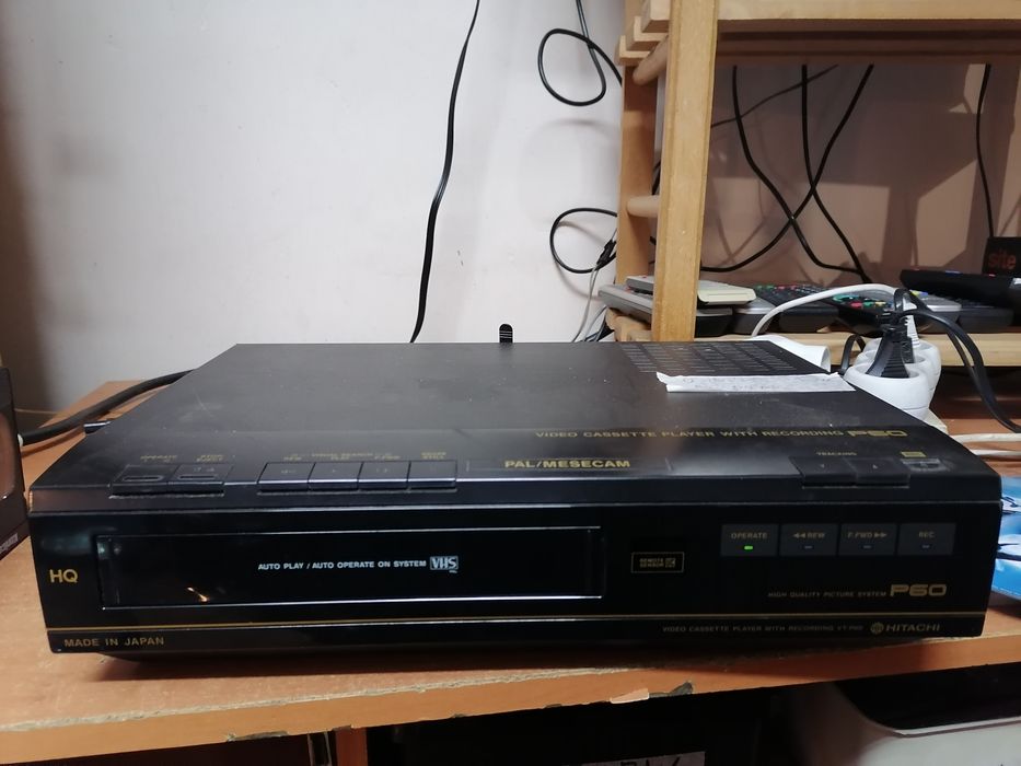 Odtwarzacz VHS HITACHI VT-P60