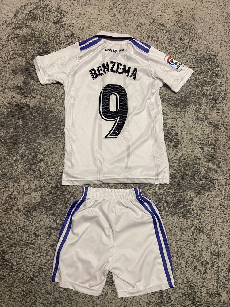 Koszulka dziecięca Benzema Real Madryt 128