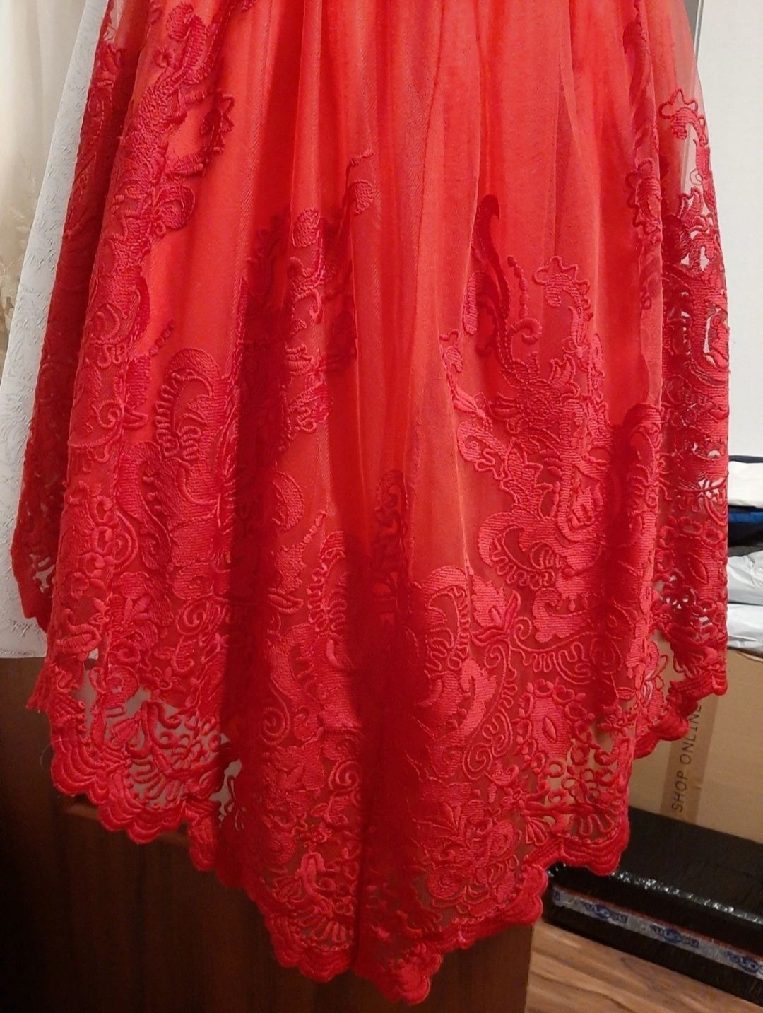 Czerwona sukienka imprezowa Chi Chi London 36 S