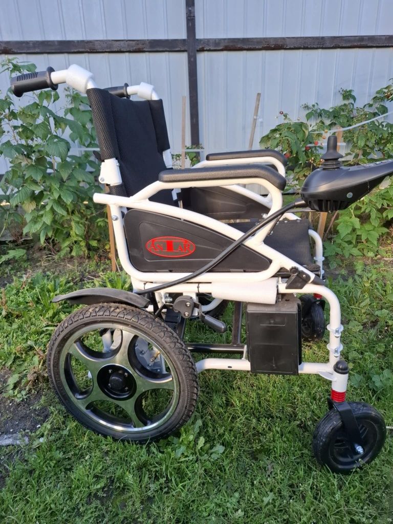 Wózek inwalidzki elektryczny ANTAR