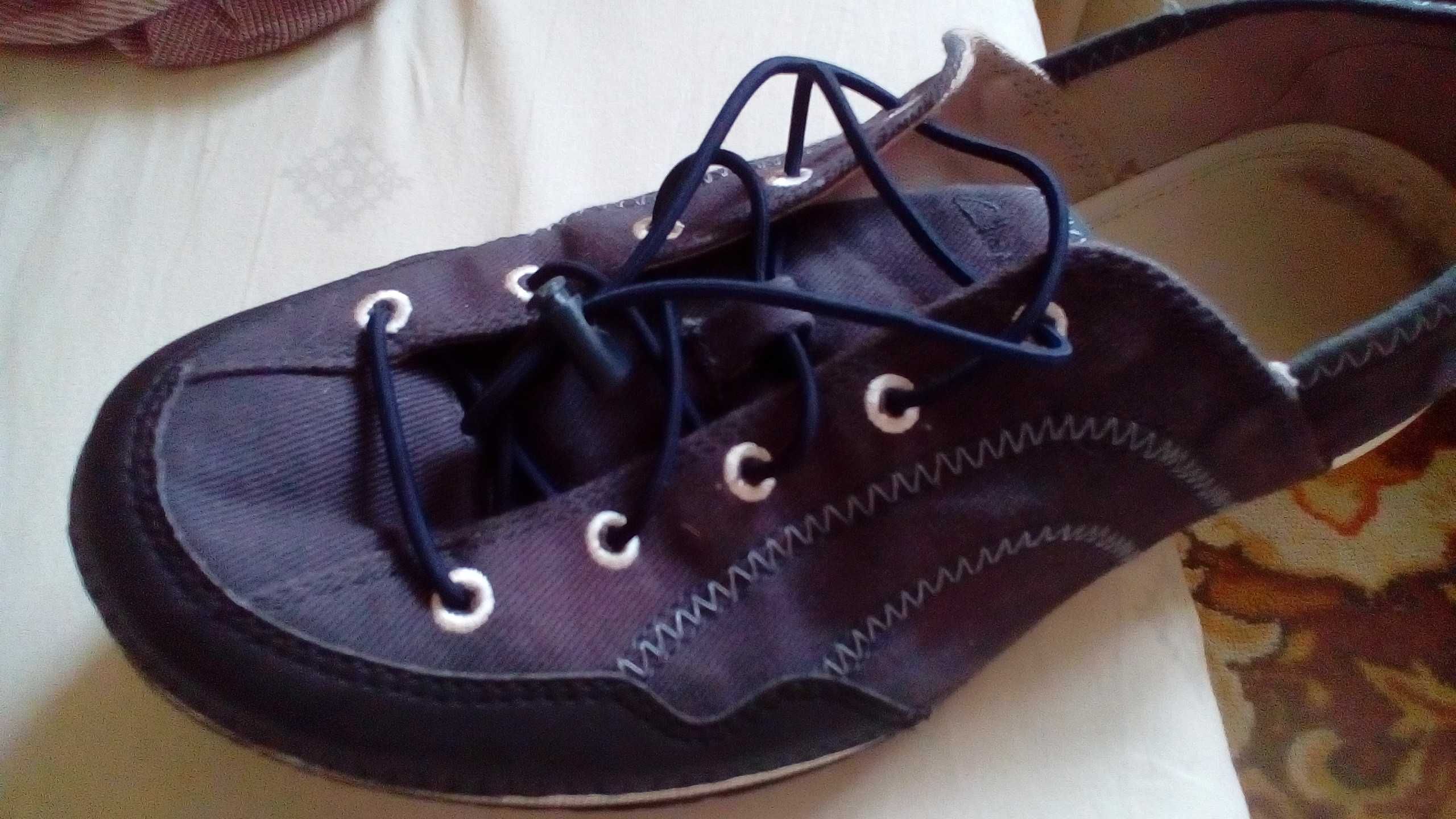 Кросівки   Clarks