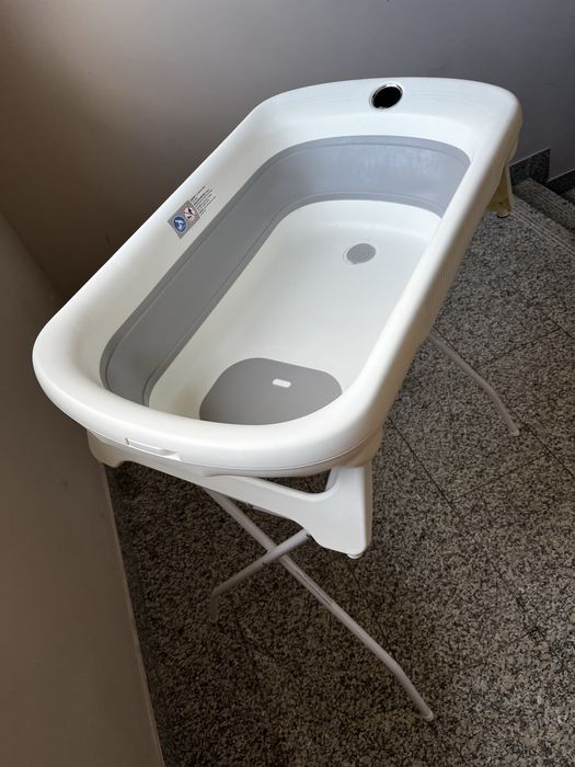 Pimabobo lux, wanienka ze stelazem