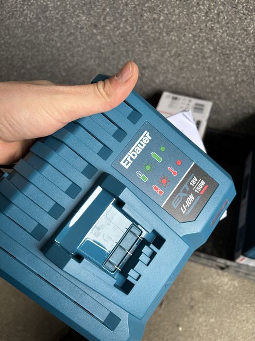 Ladowarka Nowa Erbauer