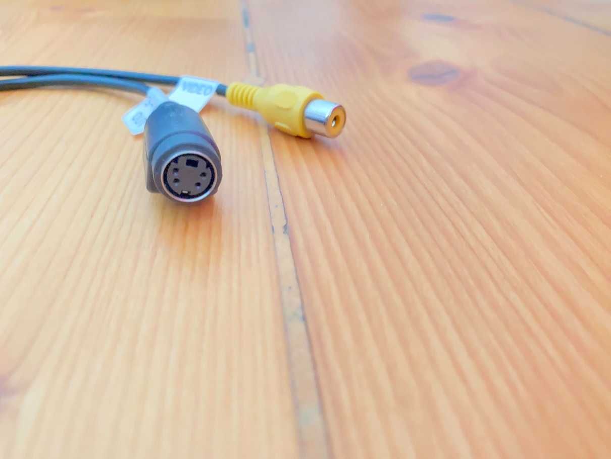 Kabel adapter przejściówka TV-OUT 9 pin -> Comp (RCA cinch) + S-Video