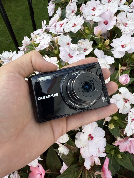 Aparat Cyfrowy Olympus VG-180