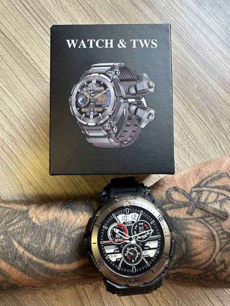Rainbuvvy GT100 Pro Smart Watch TWS